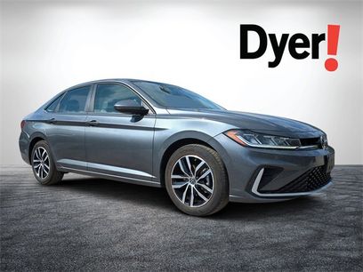 Used 2025 Volkswagen Jetta SE