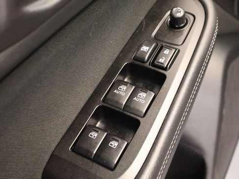 Used 2019 Subaru Outback 2.5i Premium w/ Popular Package #2 image 12