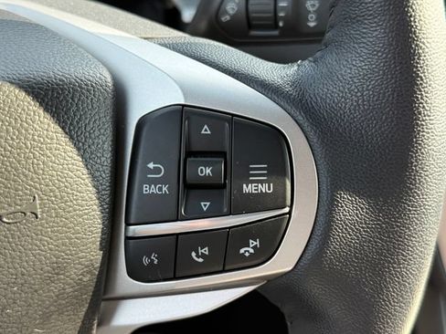 Used 2023 Ford Explorer XLT w/ Equipment Group 202A AWD/4WD image 20