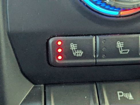 Used 2019 GMC Sierra 1500 AT4 w/ AT4 Premium Package image 22