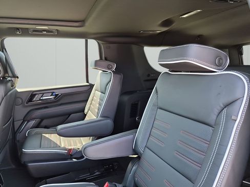 New 2026 GMC Yukon XL AT4 Ultimate image 19