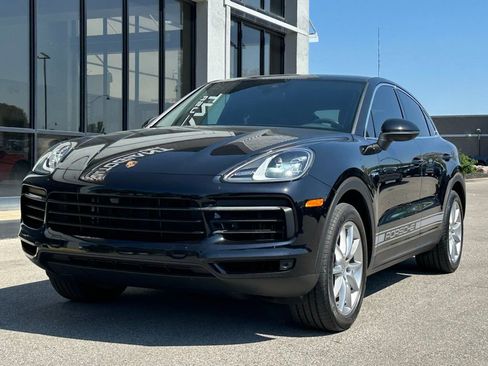 Used 2022 Porsche Cayenne E-Hybrid Coupe image 4