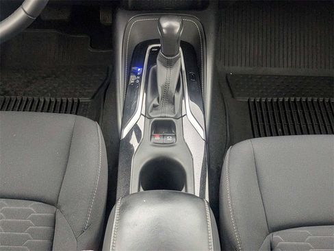 Used 2020 Toyota Corolla SE image 18