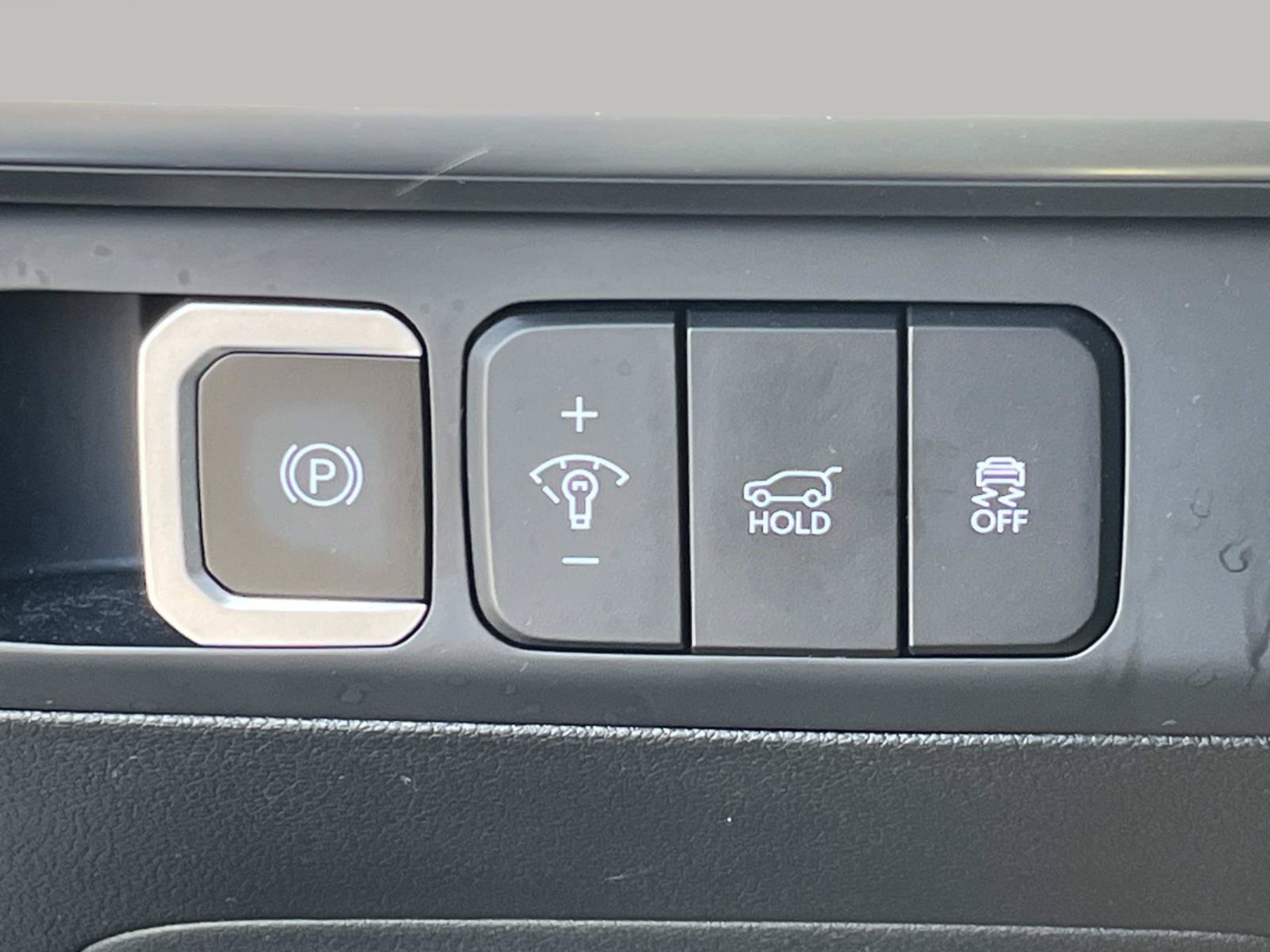 Used 2024 Hyundai Santa Fe SE FWD image 29