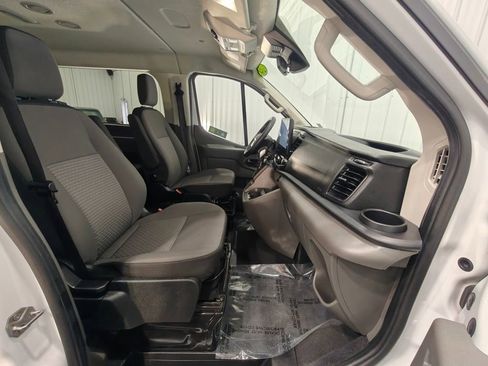 Used 2024 Ford Transit 350 XLT image 22