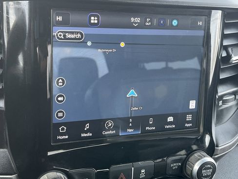 Used 2022 RAM 3500 Tradesman w/ Chrome Appearance Group image 5