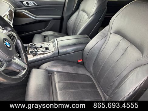 Used 2021 BMW X5 xDrive40i w/ M Sport Package AWD/4WD image 10
