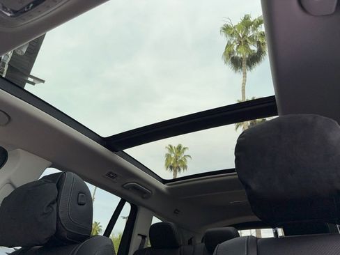 New 2026 Mercedes-Benz GLS 450 4MATIC image 2