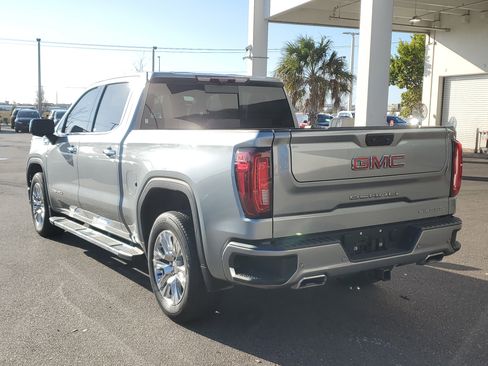 Used 2023 GMC Sierra 1500 Denali w/ Technology Package image 4