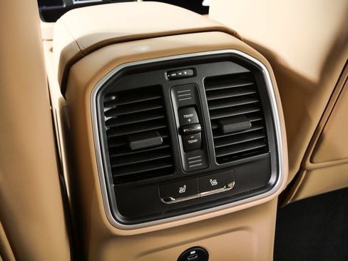 New 2026 Porsche Macan S AWD/4WD image 22