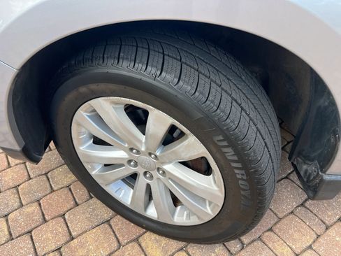 Used 2013 Subaru Forester 2.5X Premium w/ Popular Pkg 1 image 8