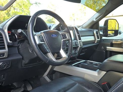 Used 2021 Ford F250 Lariat image 25