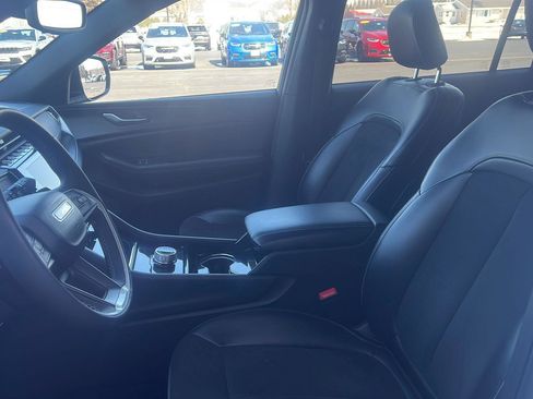 Used 2023 Jeep Grand Cherokee L Altitude image 5