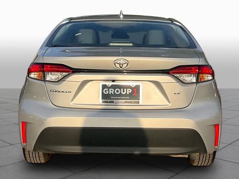 Used 2024 Toyota Corolla LE FWD image 5
