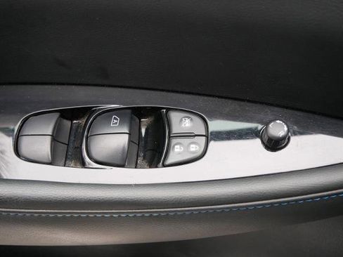 Certified 2019 Nissan Leaf SL w/ SL Technology Package image 12