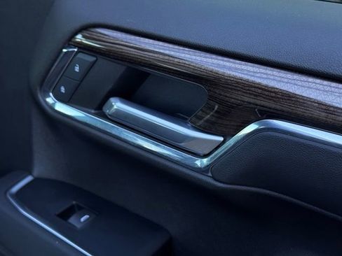 Used 2023 Chevrolet Silverado 1500 RST image 31