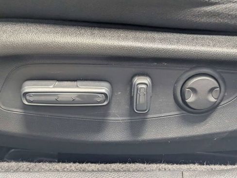 Used 2023 Honda Accord EX image 11