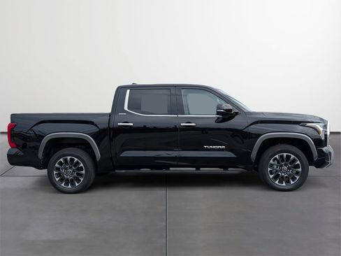 Used 2024 Toyota Tundra Limited image 6