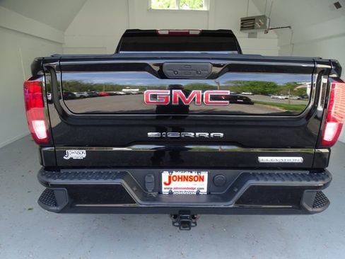 Used 2022 GMC Sierra 1500 Elevation AWD/4WD image 19