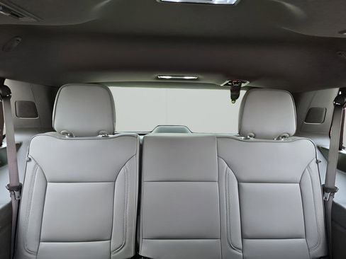 New 2026 GMC Yukon Elevation image 26