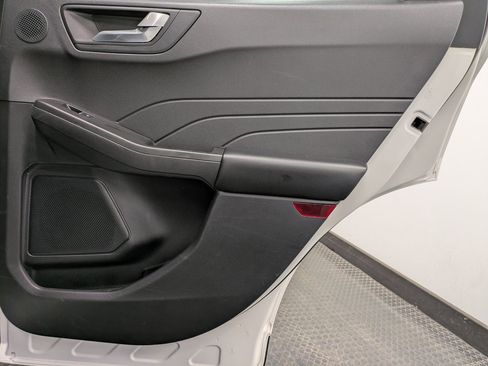 Used 2022 Ford Escape SEL w/ Technology Package image 25