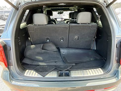 Used 2023 Hyundai Palisade Calligraphy w/ Cargo Package image 30
