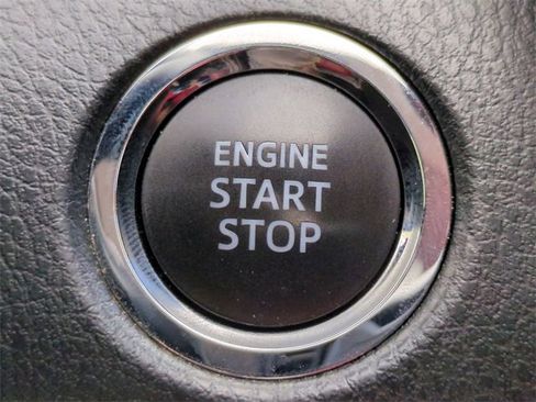 Used 2022 Toyota Camry XSE image 33