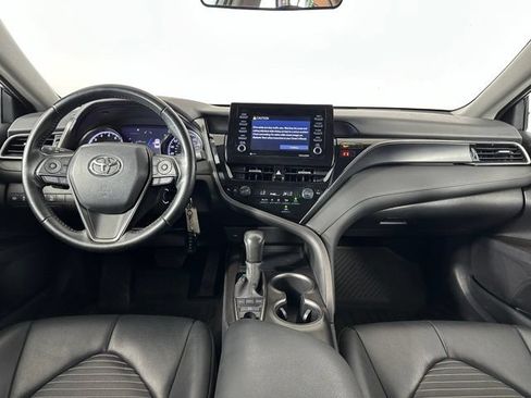 Used 2022 Toyota Camry SE AWD/4WD image 11