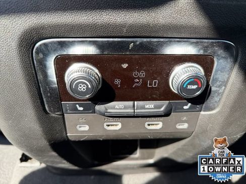 Used 2024 GMC Yukon AT4 w/ Technology Package AWD/4WD image 25