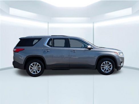 Used 2018 Chevrolet Traverse LT FWD image 7