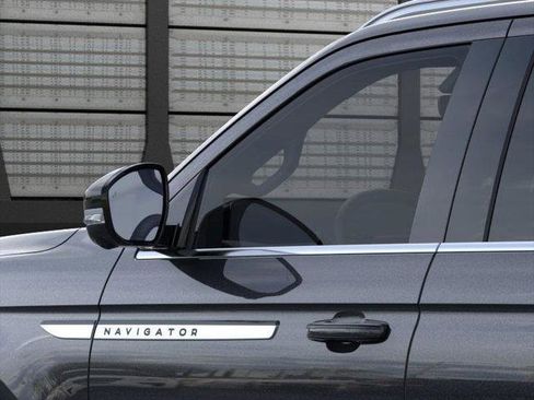 New 2025 Lincoln Navigator L Reserve image 20