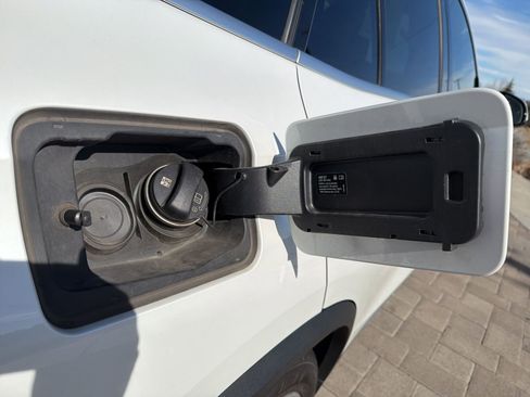 Used 2021 BMW X5 xDrive40i w/ Convenience Package image 11