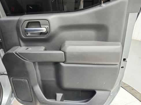 Used 2024 Chevrolet Silverado 1500 Custom image 37