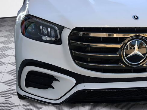 Certified 2025 Mercedes-Benz GLS 450 GLS 450 image 11