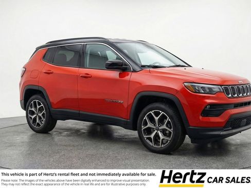 Used 2025 Jeep Compass Limited AWD/4WD image 1