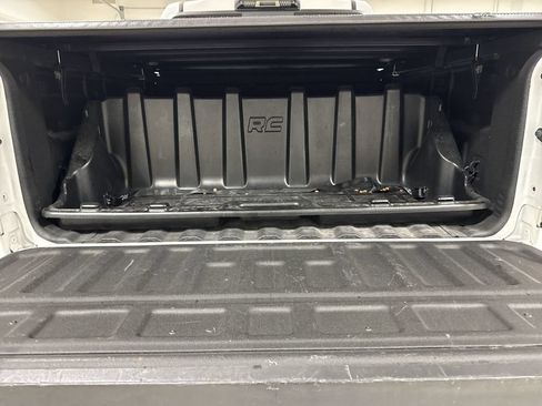 Used 2019 Chevrolet Colorado ZR2 AWD/4WD image 23