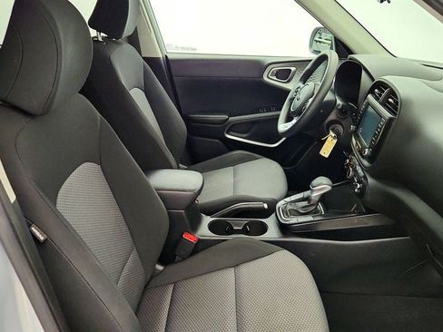 Used 2021 Kia Soul LX FWD image 22