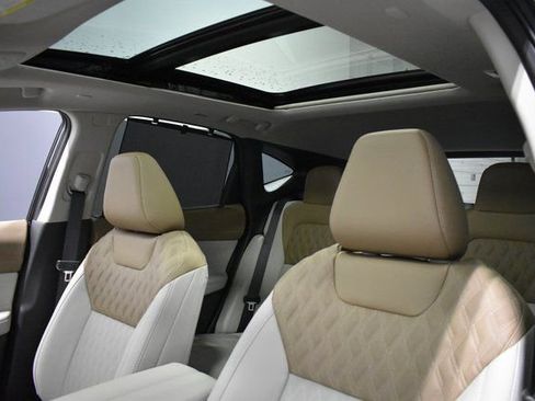 New 2026 Nissan Murano Platinum w/ Cargo Package AWD/4WD image 16