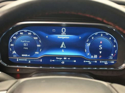 Used 2023 Chevrolet Suburban RST image 13