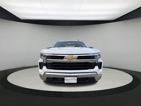 New 2025 Chevrolet Silverado 1500 LT w/ Z71 Off-Road Package AWD/4WD image 2