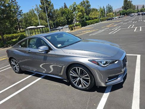 Used 2021 INFINITI Q60 3.0t Luxe w/ Cargo Package RWD image 3