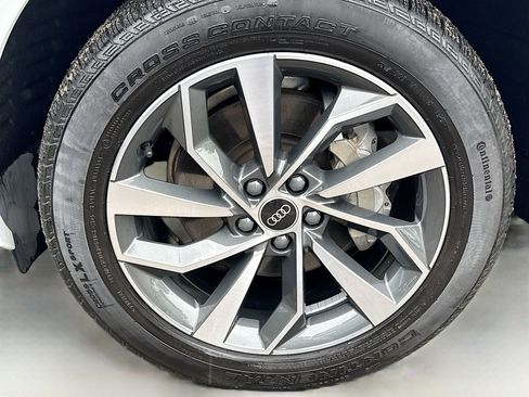 Used 2021 Audi Q5 Premium Plus w/ Premium Plus Package image 41