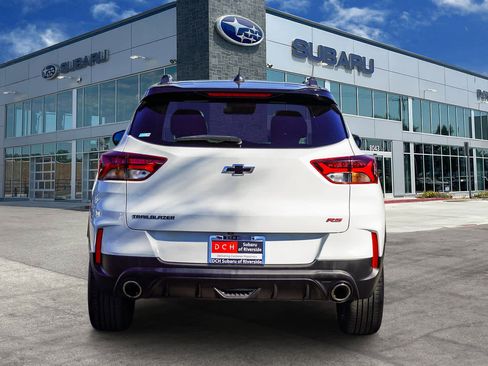 Used 2023 Chevrolet TrailBlazer RS w/ Sun and Liftgate Package image 5