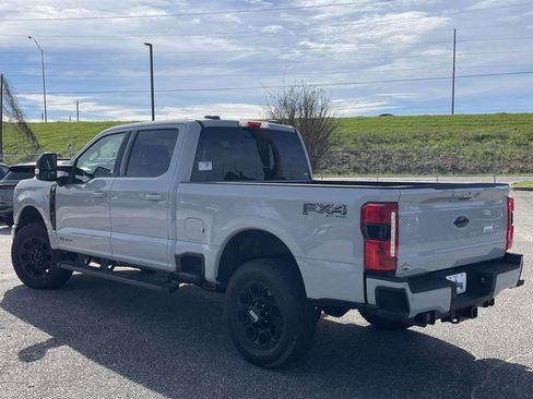 New 2026 Ford F250 XLT w/ XLT Premium Package AWD/4WD image 5