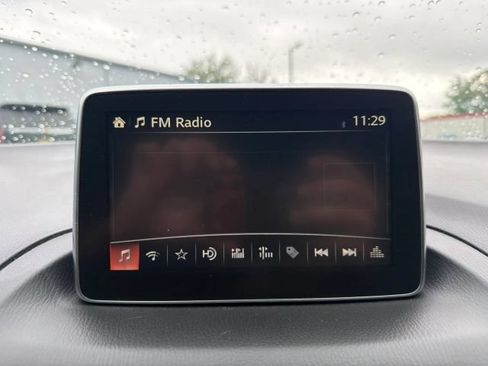 Used 2014 MAZDA MAZDA3 s Grand Touring FWD image 20