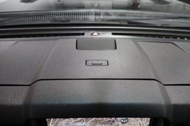 Used 2014 Ford F250 Platinum w/ FX4 Off-Road Package AWD/4WD image 51