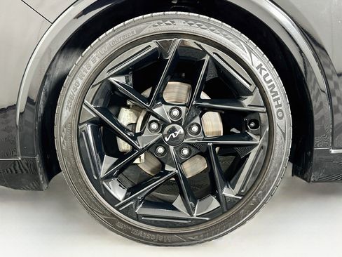 Used 2025 Kia K4 GT-Line w/ GT-Line Premium Package FWD image 11