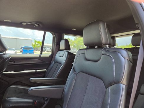 Used 2024 Jeep Grand Cherokee L Altitude RWD image 24
