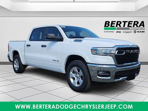 New 2026 RAM 1500 Big Horn AWD/4WD image 1
