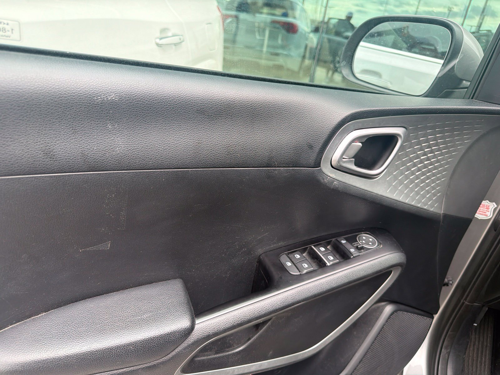 Used 2024 Kia Soul LX w/ Option Group 015 FWD image 12